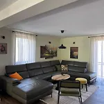 Villa Bagrem - Private Heated Pool In Nature Banja Luka