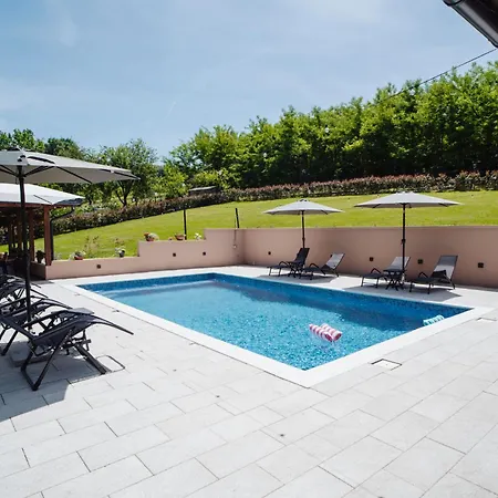 Bagrem - Private Heated Pool In Nature Banja Luka