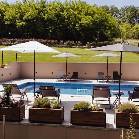 Bagrem - Private Heated Pool In Nature Villa