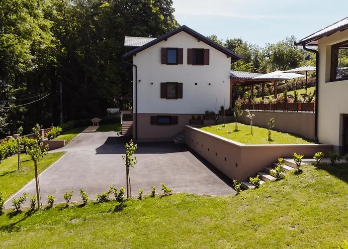 Villa Bagrem - Private Heated Pool In Nature *