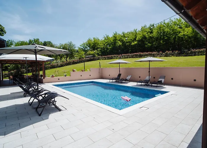 Bagrem - Private Heated Pool In Nature Banja Luka